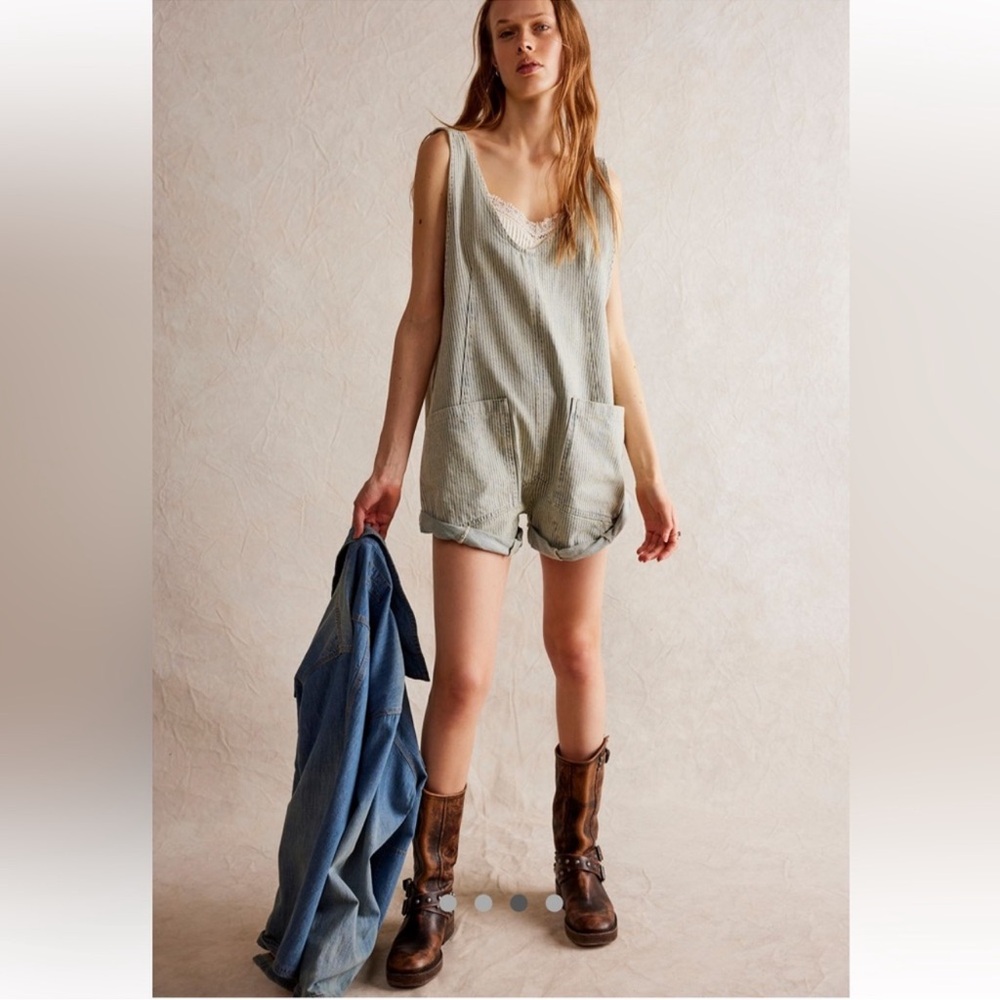 Free People We The Free High Roller Shortalls Overalls Relaxed Fit Size M